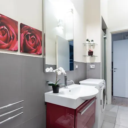 Centrale-lambrate Flat With Wi-fi And Netflix Lägenhet