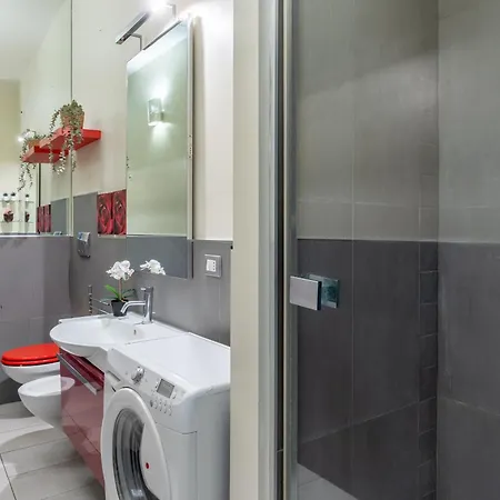 Centrale-lambrate Flat With Wi-fi And Netflix Lägenhet *